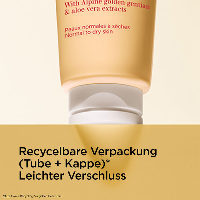 Fokus auf Kappe der sch&auml;umenden Gesichtsreinigung, um die recycelbare Verpackung und die leichte Kappe zu veranschaulichen.