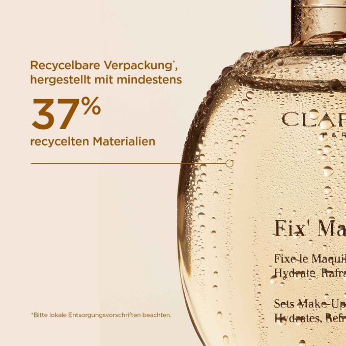 Glasflasche von Fix' Makeup, mit Textinfo, dass sie zu 40 % aus recyceltem Glas besteht und in Frankreich hergestellt wird