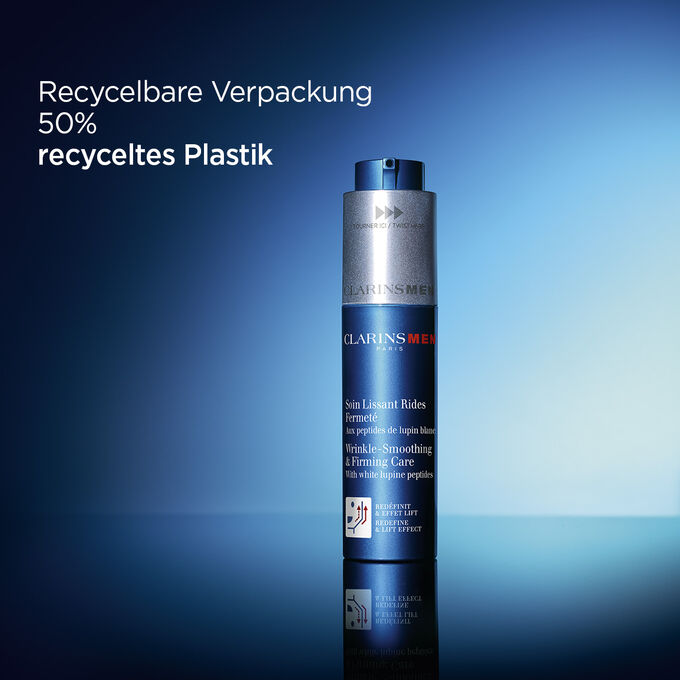 Pumpspender Soin Lissant Rides Fermeté von Clarins und Infotext, dass die Verpackung zu 50 % aus recyceltem Plastik besteht.