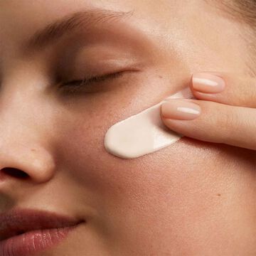 UV PLUS [5P] Anti-Pollution SPF 50 - Beige