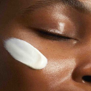 UV PLUS [5P] Anti-Pollution SPF 50 - Translucent