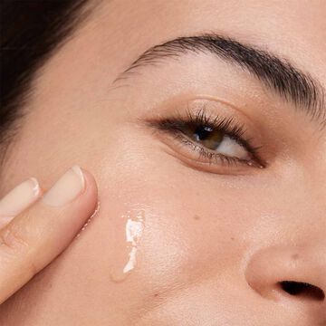 Multi-Active Glow Serum - Glättendes Gesichts-Serum für Ausstrahlung