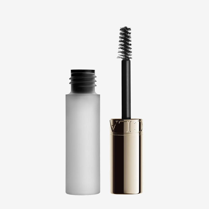 Packshot des Clarins Clear Brow Gel, das entwickelt wurde, um Augenbrauen zu modellieren, anzuheben und zu fixieren, f&uuml;r ein gepflegtes, nat&uuml;rliches und langanhaltendes Ergebnis.