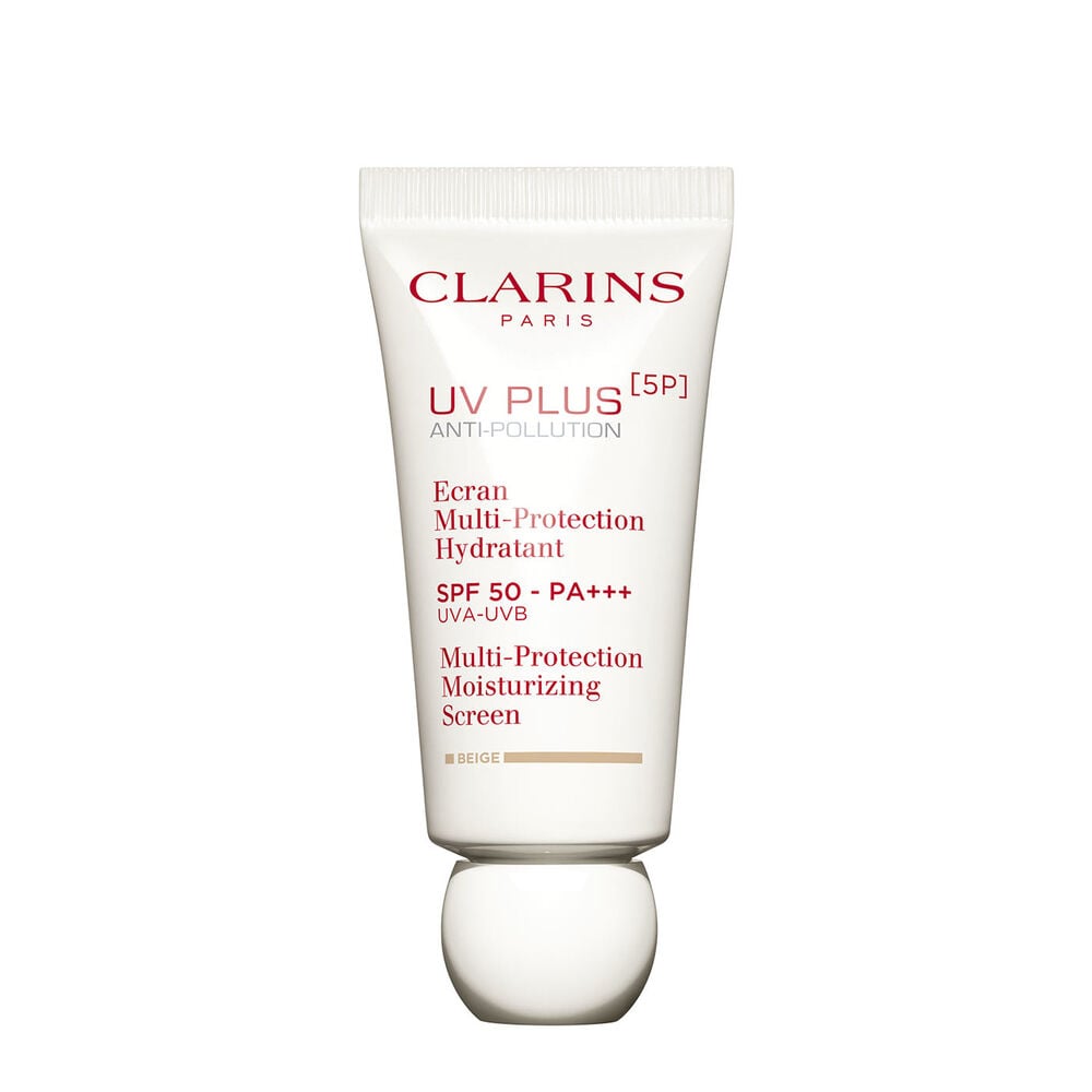 Tube Clarins UV Plus Anti-Pollution Beige, Feuchtigkeit spendender Mehrfachschutz SPF50 auf wei&szlig;em Hintergrund