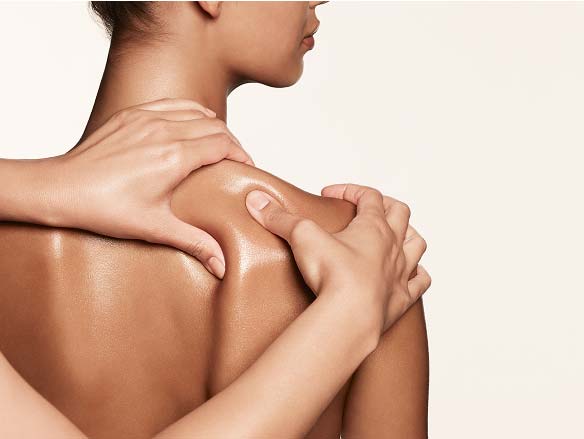 Entdecken Sie ein einzigartiges Wellness-Erlebnis in unseren Clarins Spas.