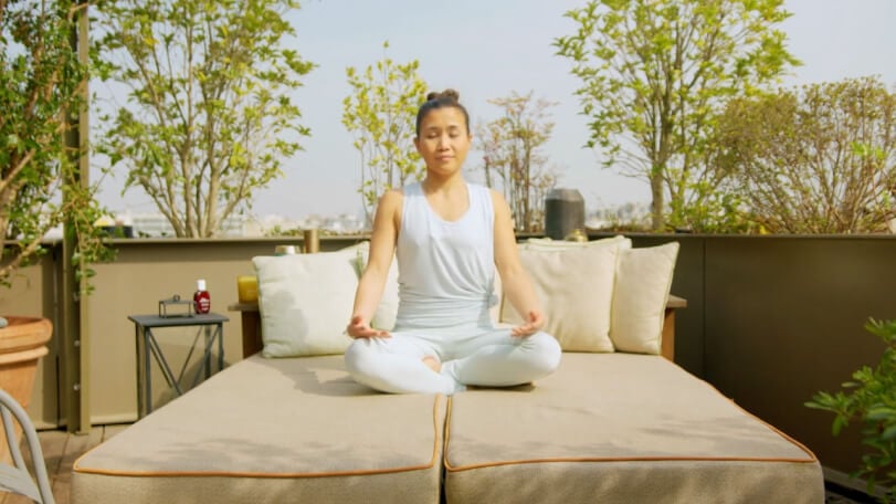 Video Yoga flows für den Start in den Tag